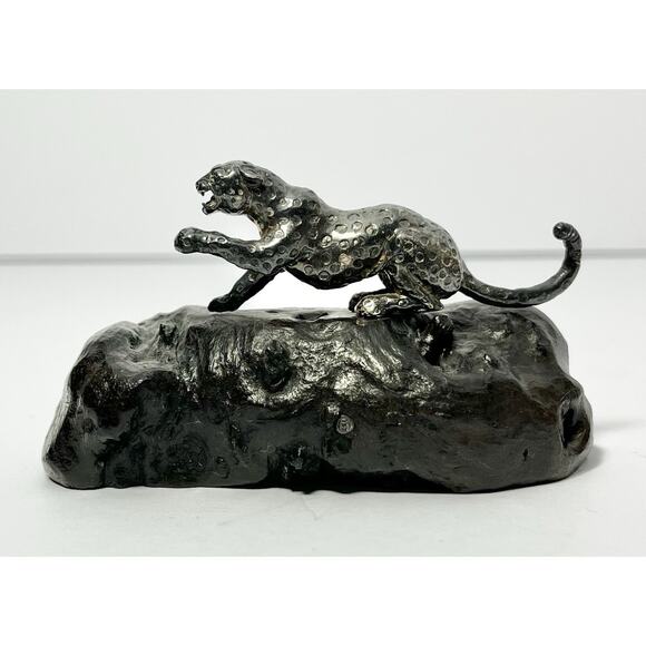 Patrick Mavros Medium Sterling Silver Leopard on Blackwood Base, Signed 3 5/8” - Picture 2 of 8